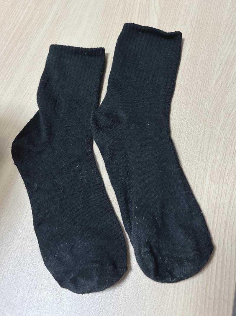 高校♡黒靴下♡通学ソックス