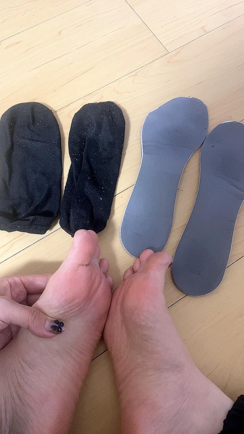 クサクサ中敷き＆毛玉まみれ靴下❤️臭すぎセット