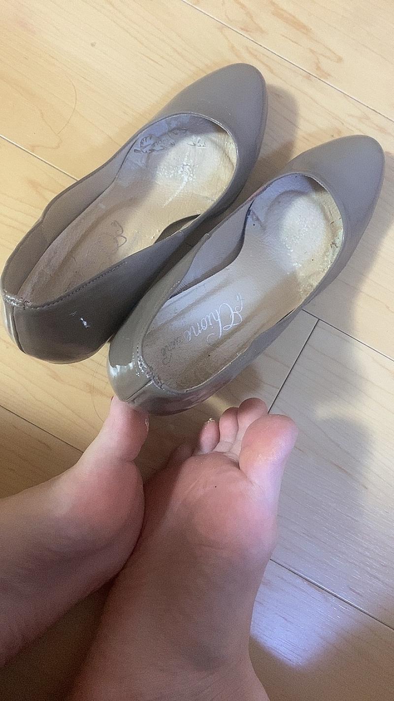 OLの履き古し臭すぎエナメルパンプス❤️
