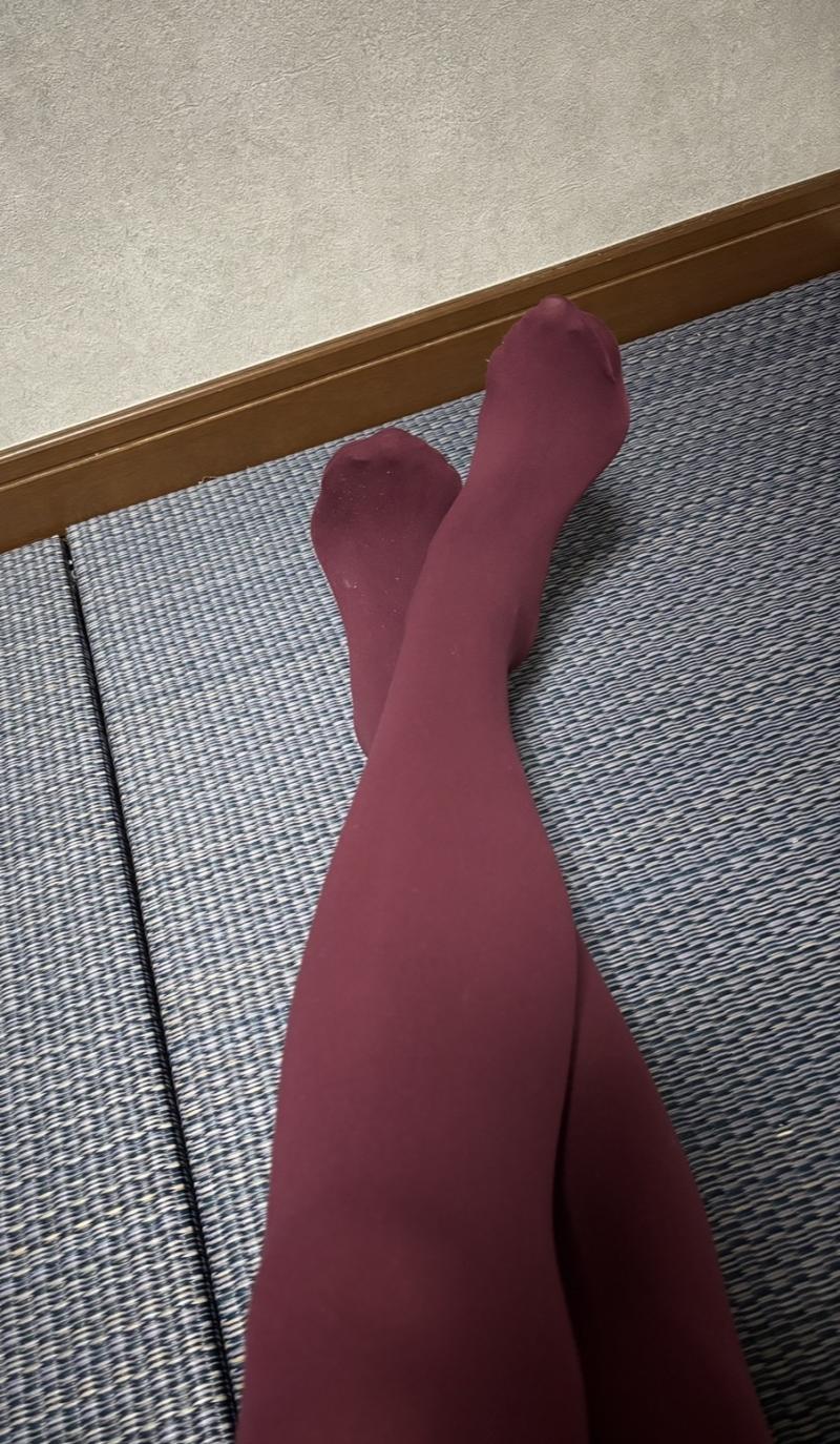 1日着用♡赤色タイツ