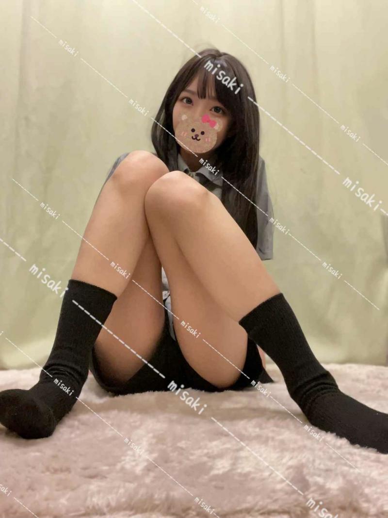1日着用済みのちょっと酸っぱい？靴下です✨