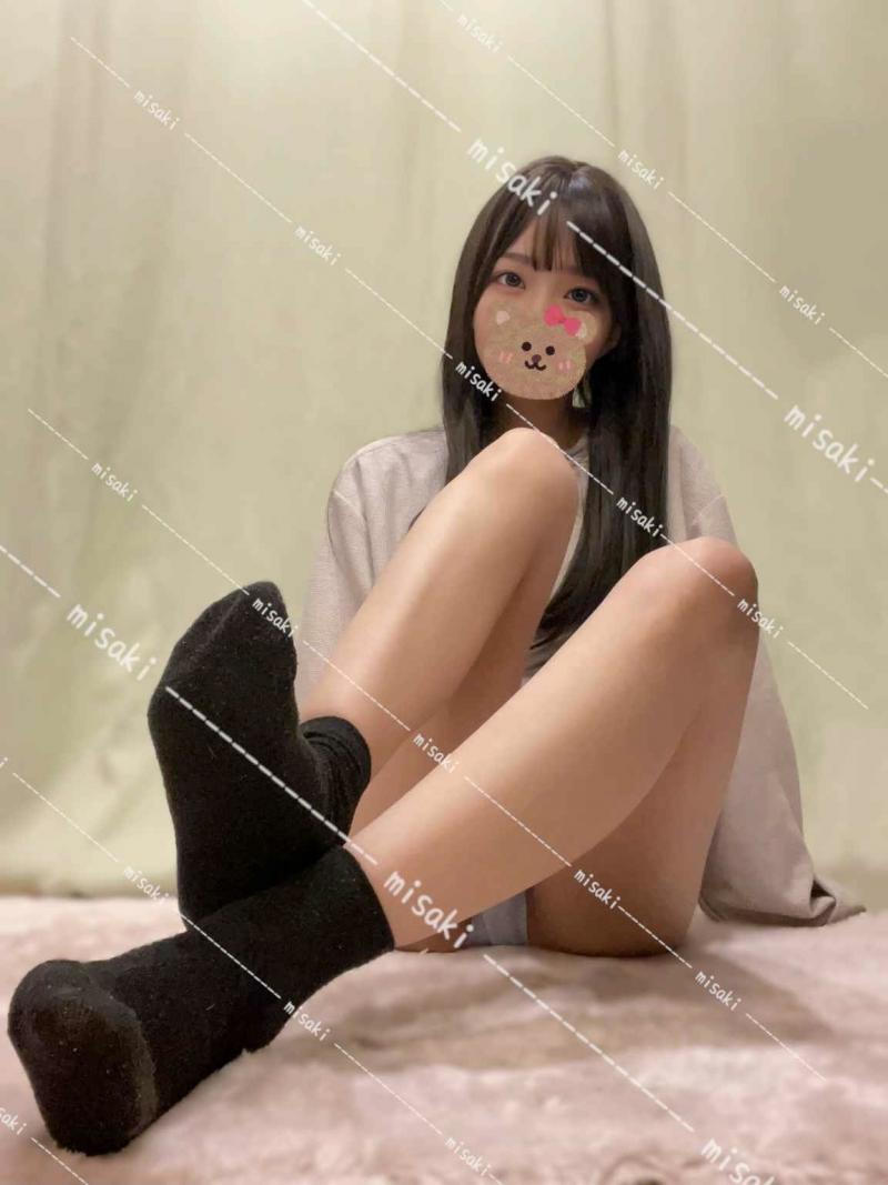 1日着用済み！体育でたくさん汗をかいた靴下です✨