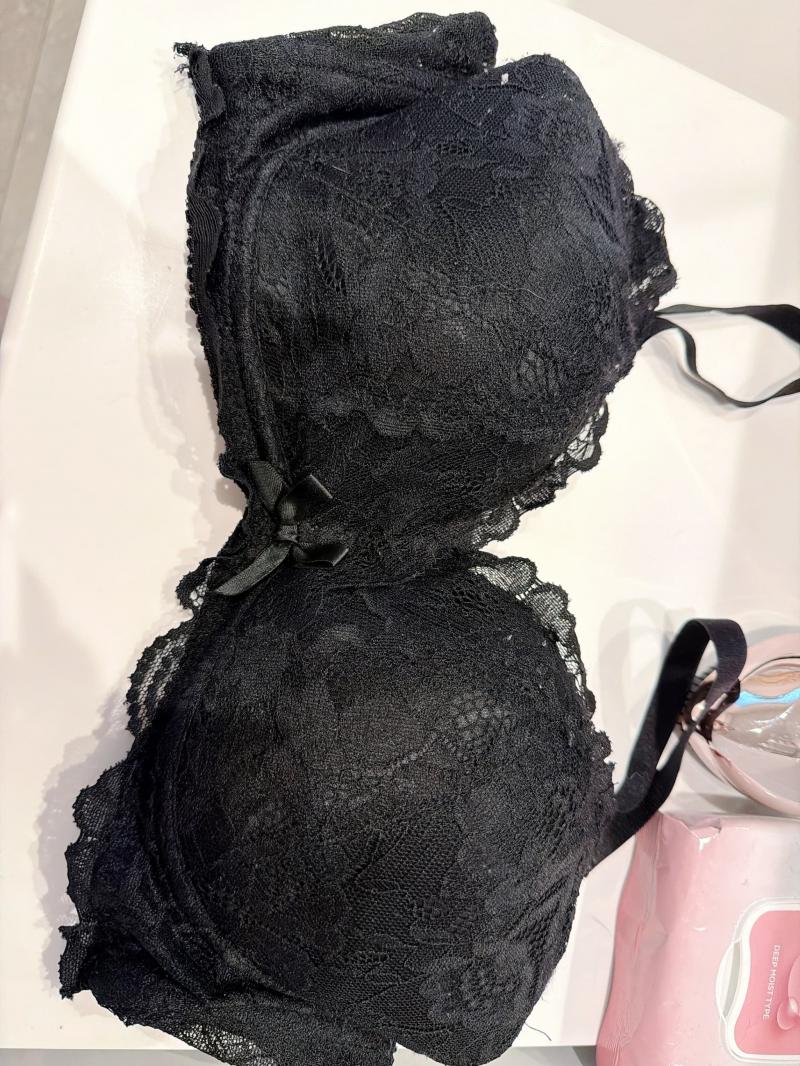 【8日間未洗濯】濃いめ濃厚！！強烈ワキガで黄ばみまくったデカメロンクタクタブラジャー♡