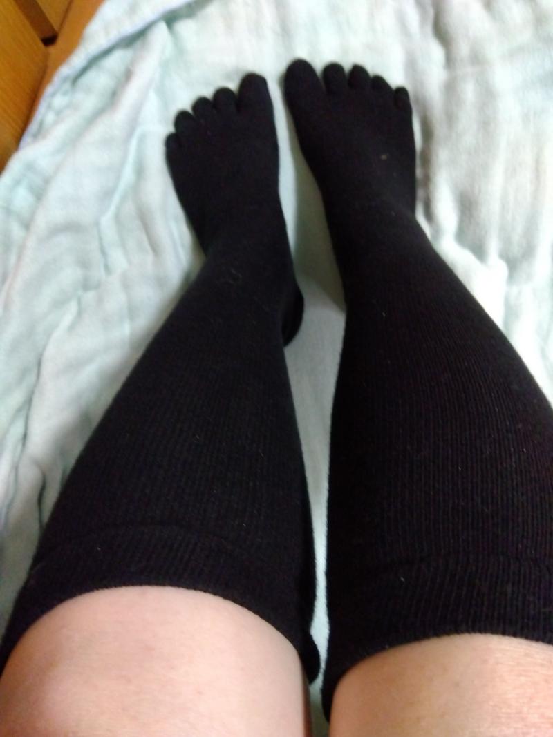 2日着用◇黒のハイソックス