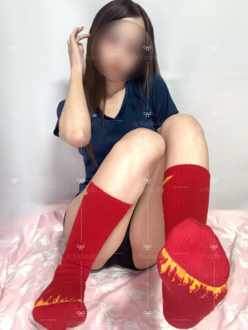 【2日着用＋2回運動付き】バレー練習用の分厚めソックス✨毛玉大量の愛用品