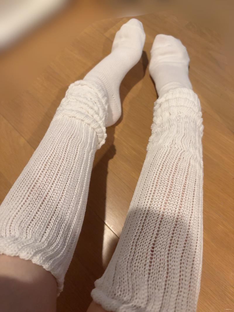 OLが仕事中も履いてる!?60cmルーズソックス♡