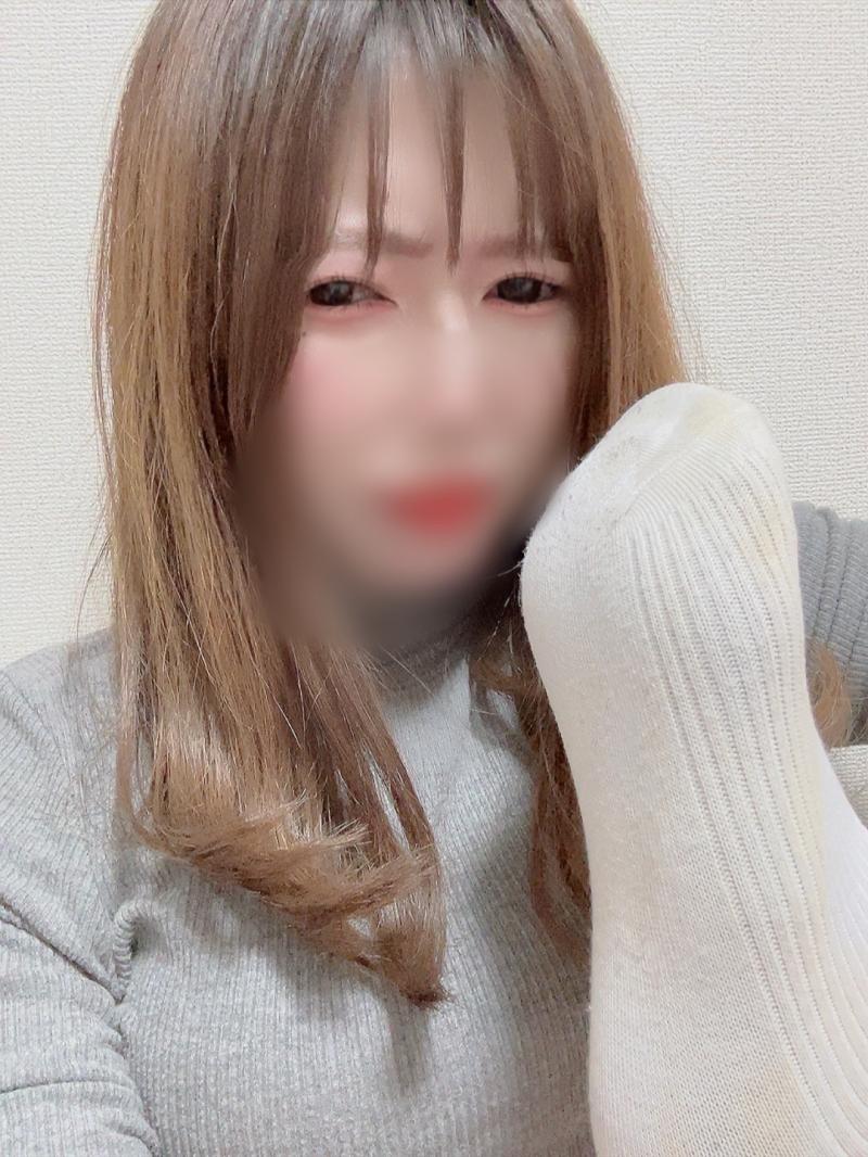半月履きの汚い白靴下♡