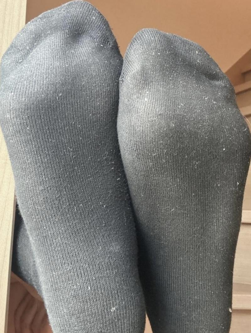 ♡4日間連続着用済♡だいぶくさくなった靴下