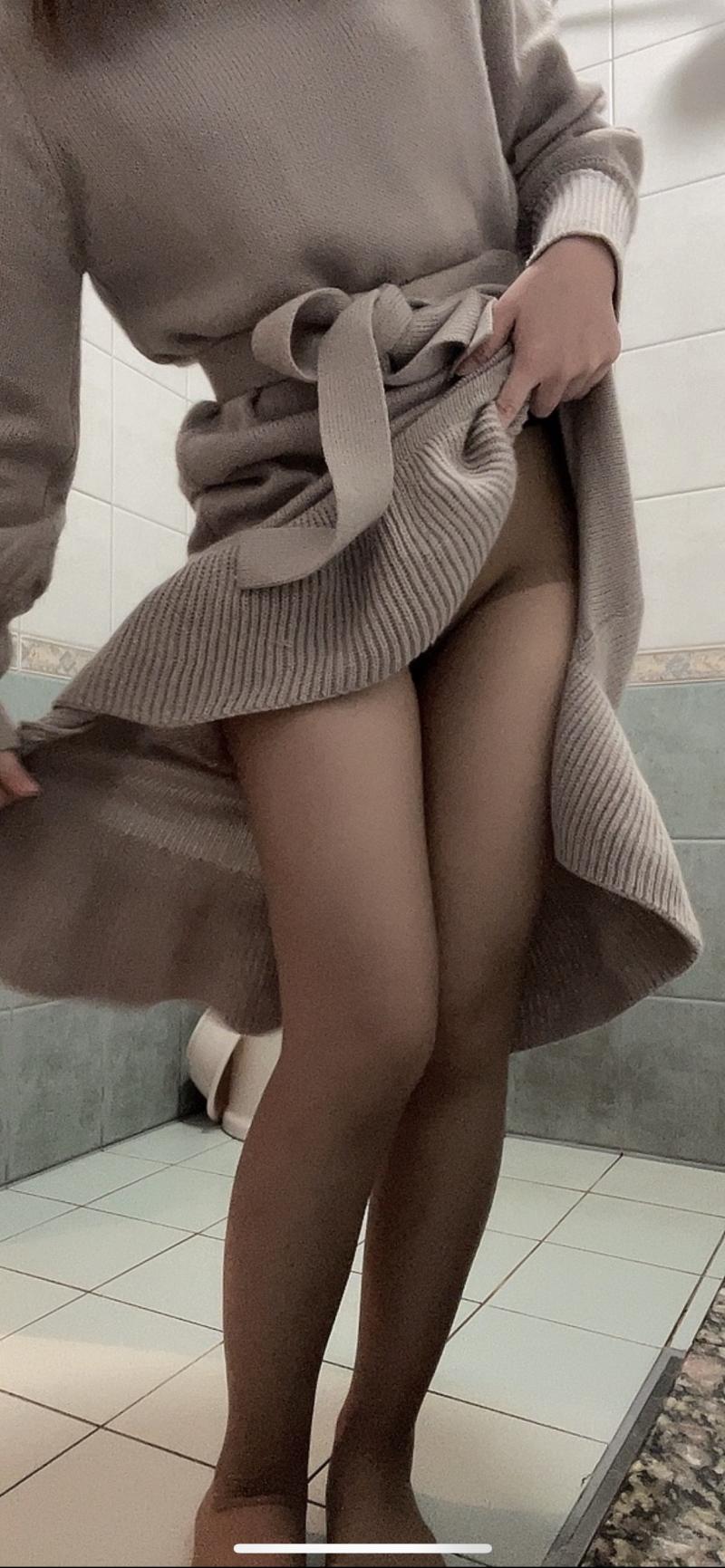 【えっちな直穿きお写真2枚付き】♡ベージュストッキング♡