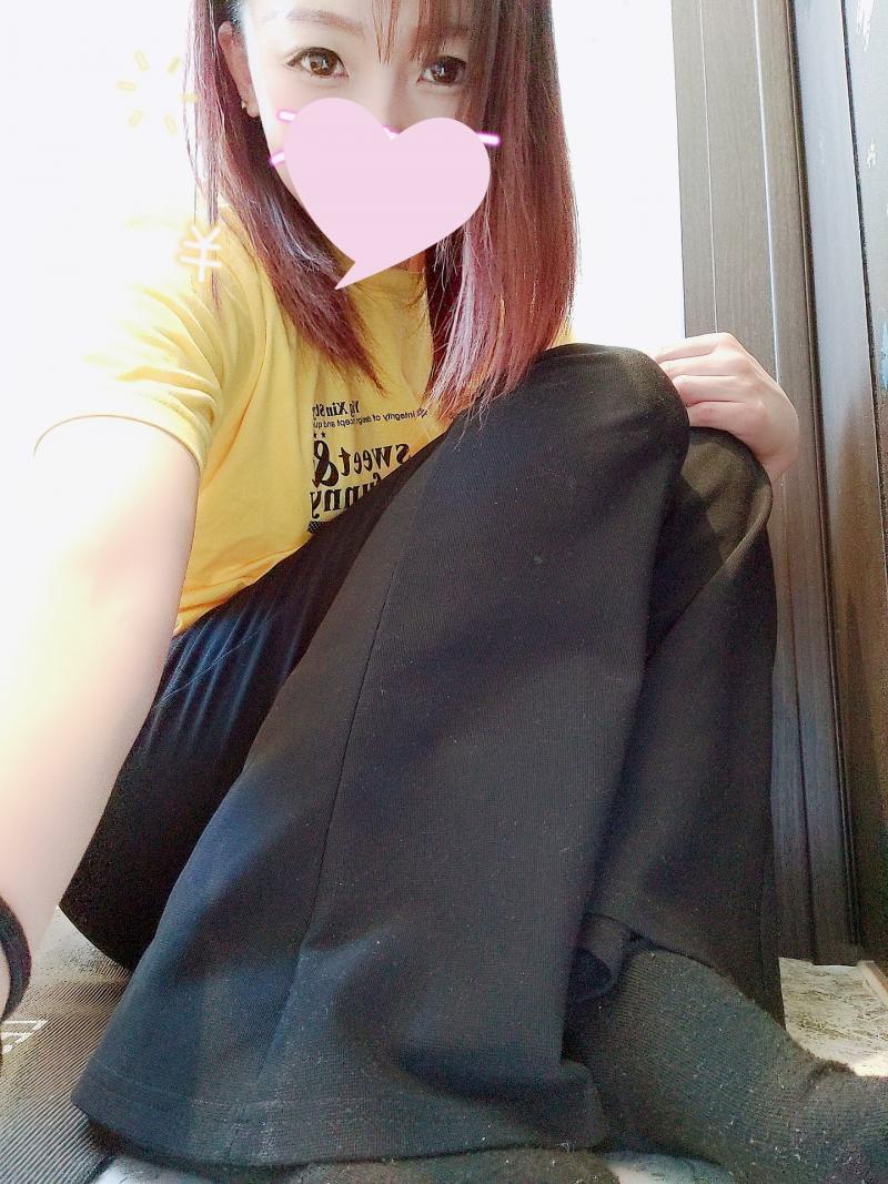 3日連続着用Tシャツ&1週間着用フレアパンツ