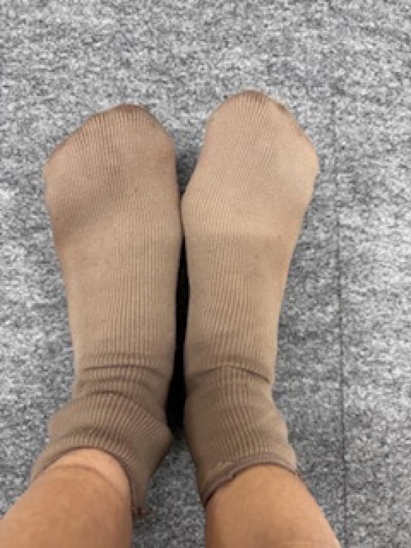 仕事終わりの激臭くつ下♡