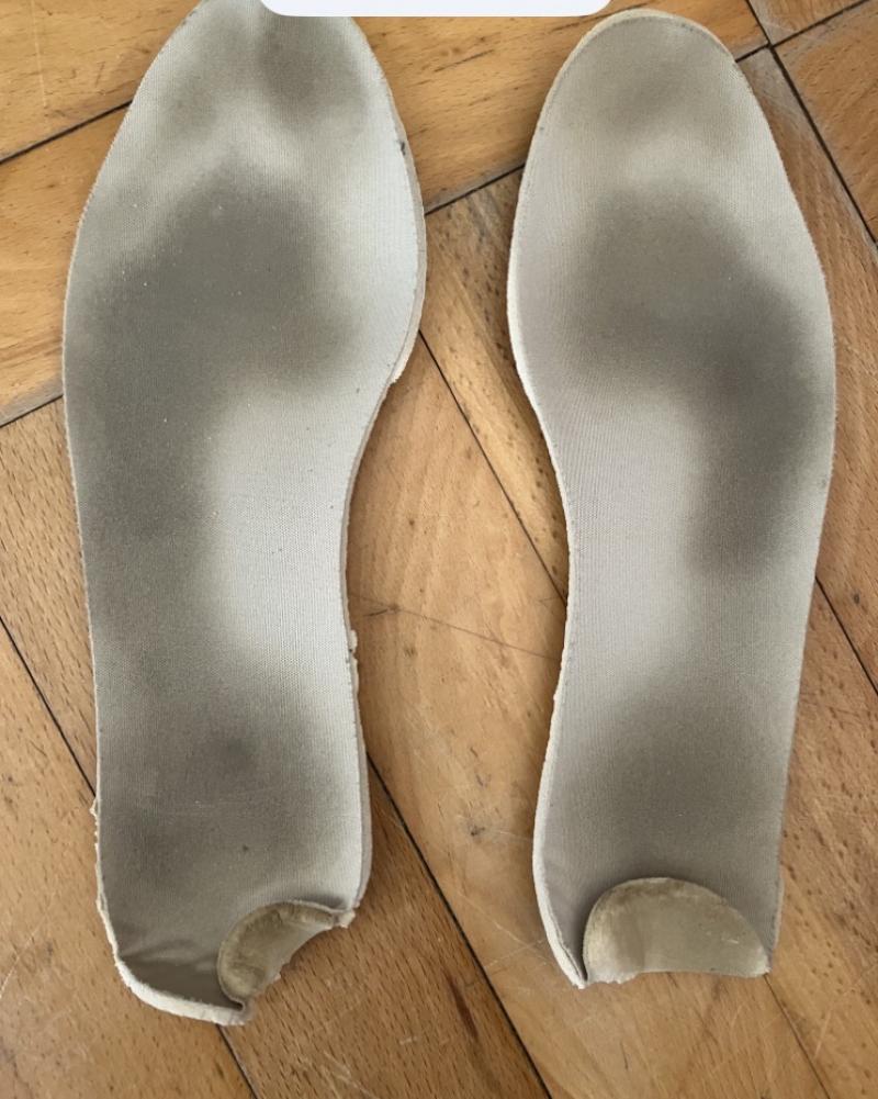 2ヶ月使用中のパンプス中敷き