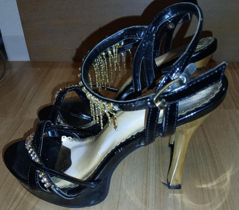 出品者名-写真-1