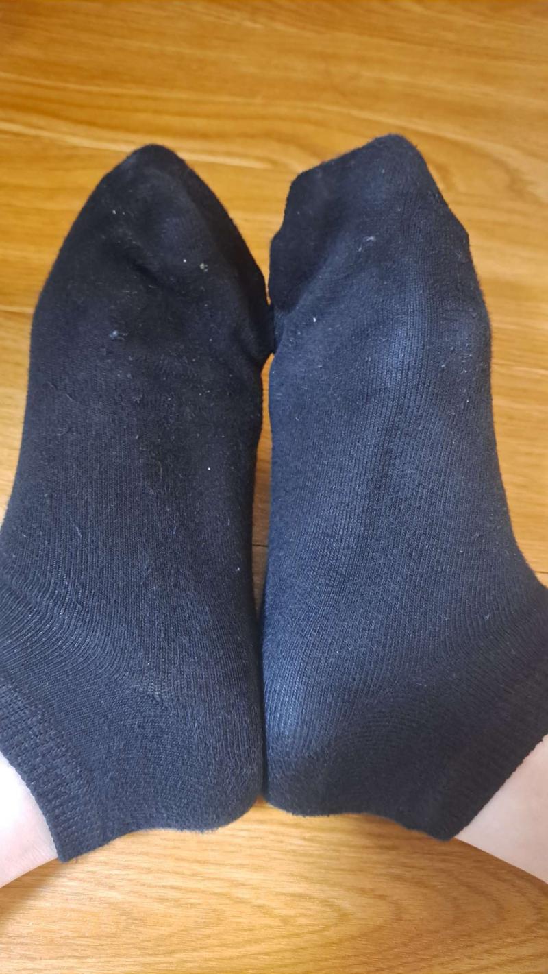 ナースが4日着用♡酸っぱい臭いのくっさい黒ソックス