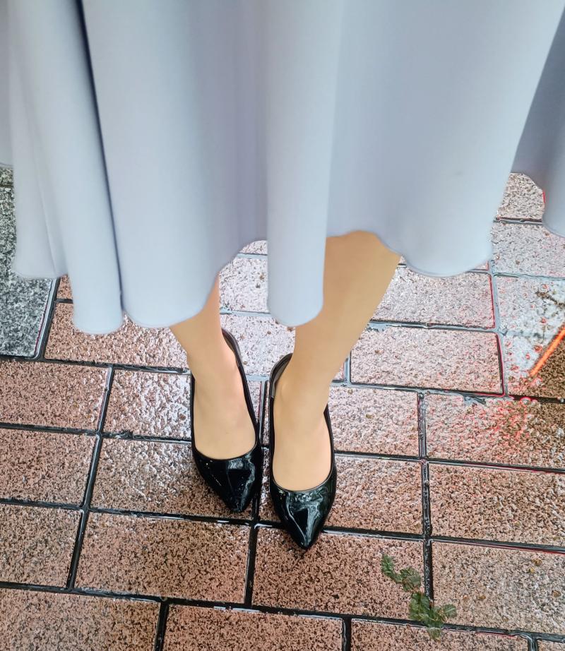 雨で蒸れたストッキング