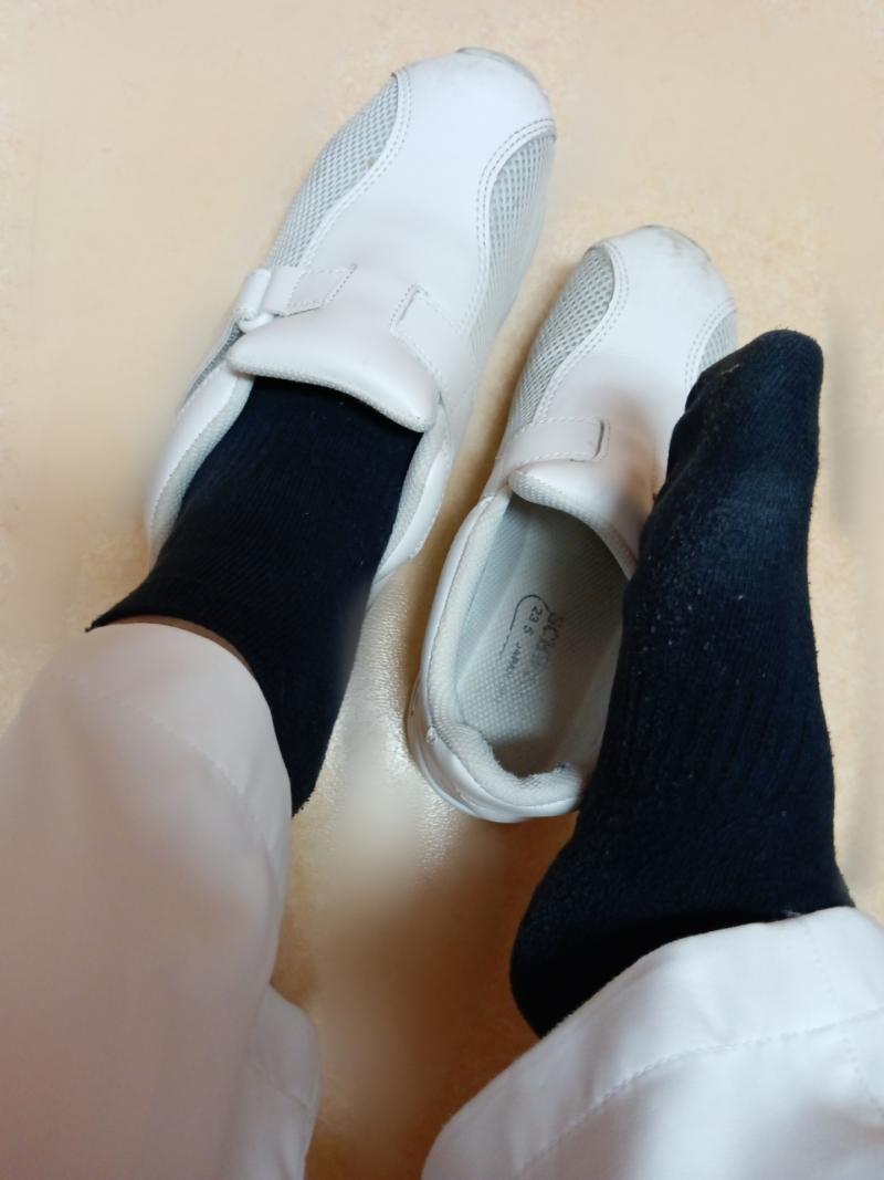 ナースシューズで4日着用済♡クサクサ…ソックス♡