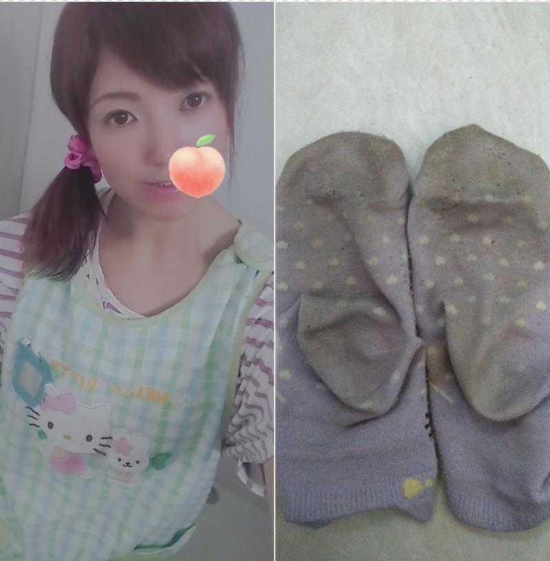 2日着用♥先生が幼稚園で履いた猫ちゃん靴下♥クサクサです