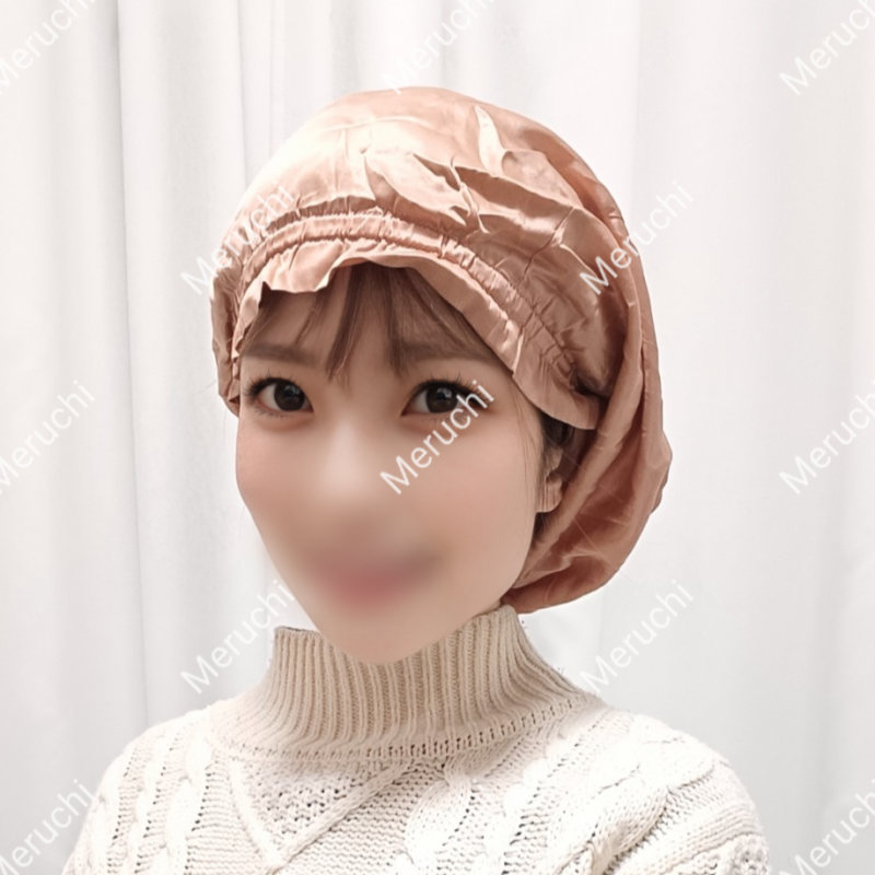 ゴムが伸び伸びー シルクのヘアキャップ