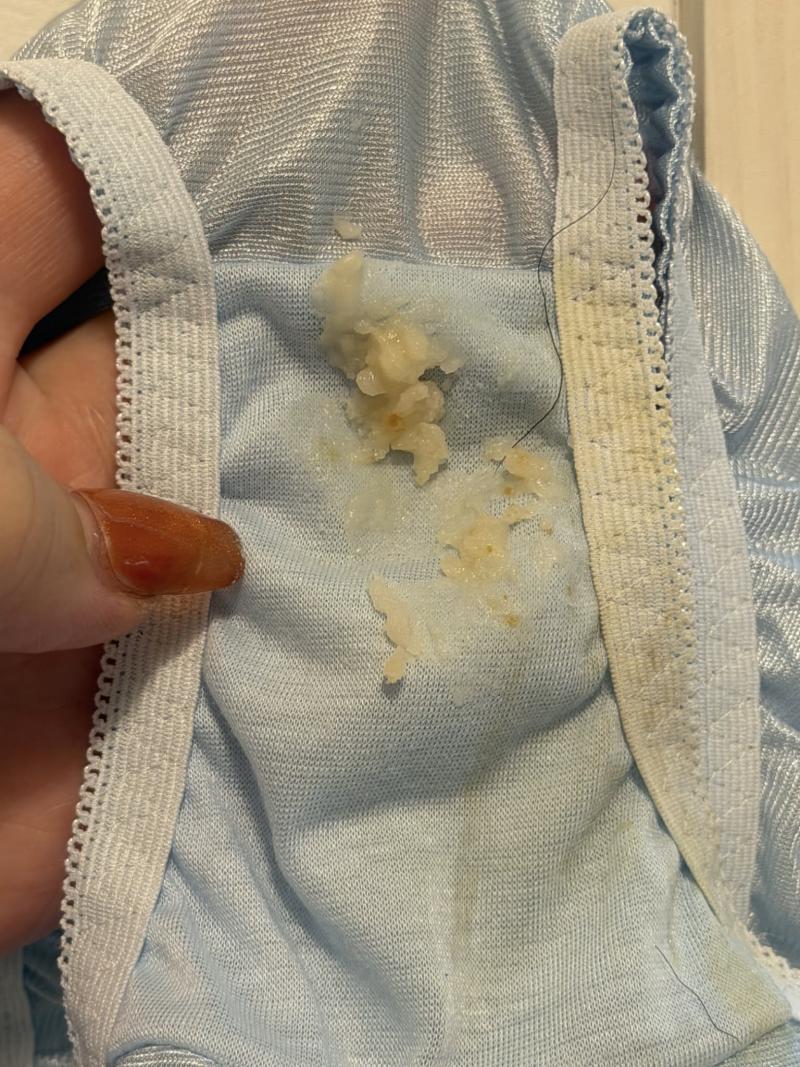 本当に臭すぎて早急にお迎え求む！！【咳き込み涙目になる程強烈！！！】スソガ尿臭！1日着用➕排卵前ぎとぎとオナニースソガパンティ♡