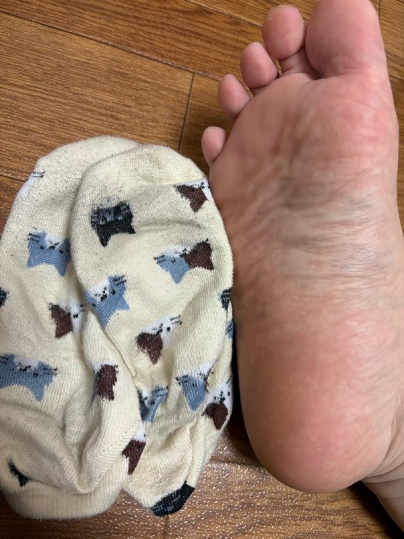 安全靴で履く3日着用酸っぱ臭～い靴下