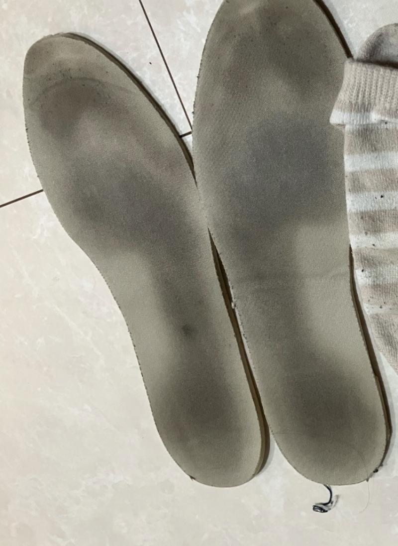 3ヶ月間未洗濯、ずっと仕事で使っていた中敷き