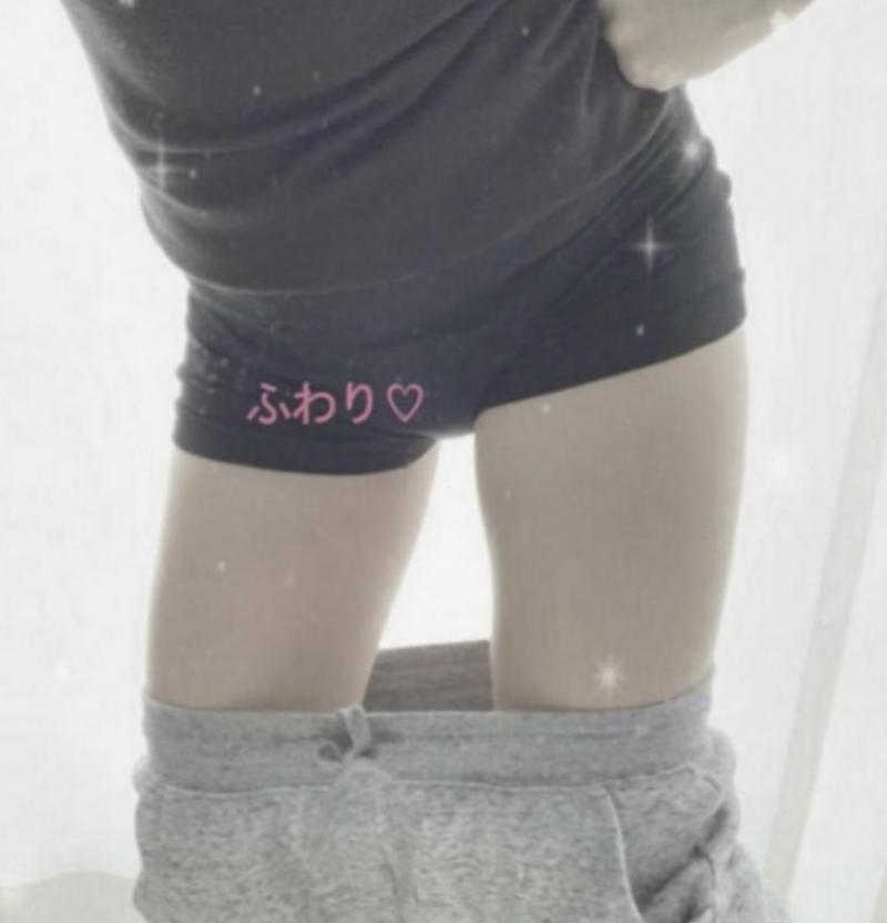 ●10日連続着用●おしっこ臭がすっごくクッサイインナーパンツ●