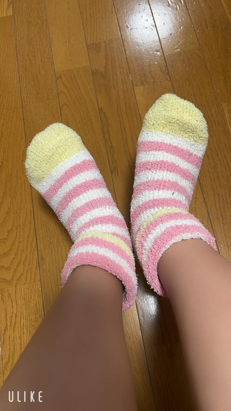 【特級呪物生成】1ヶ月以上着用超激臭モコモコ冬ソックス