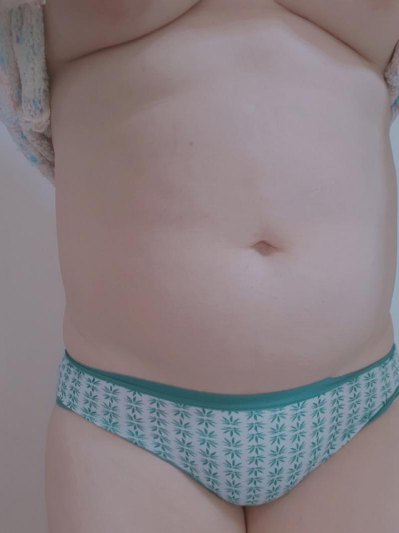 ★エリカ★綿95%の柄模様フルバックパンティ2日履き