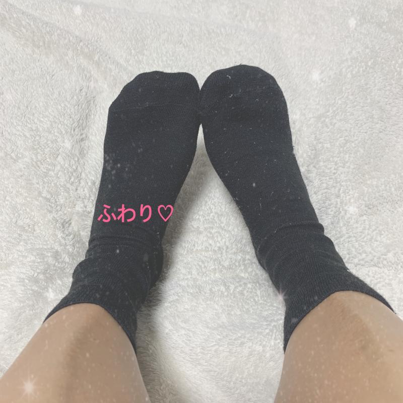 ●即日発送●たっぷりライブで1日着用●騒ぎまくった汗がくっさくさの黒ソックス●