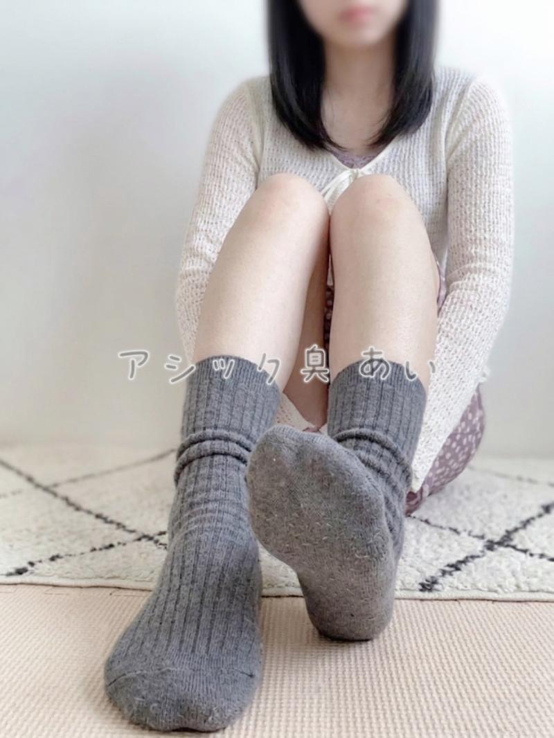 お仕事着用済み♡ツーンと酸っぱい!グレーのリブハイソックス