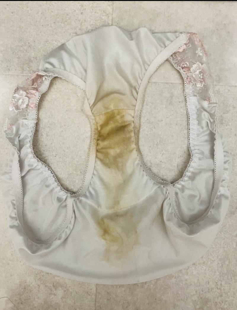 汚れしみしみ♡3日ばきショーツ