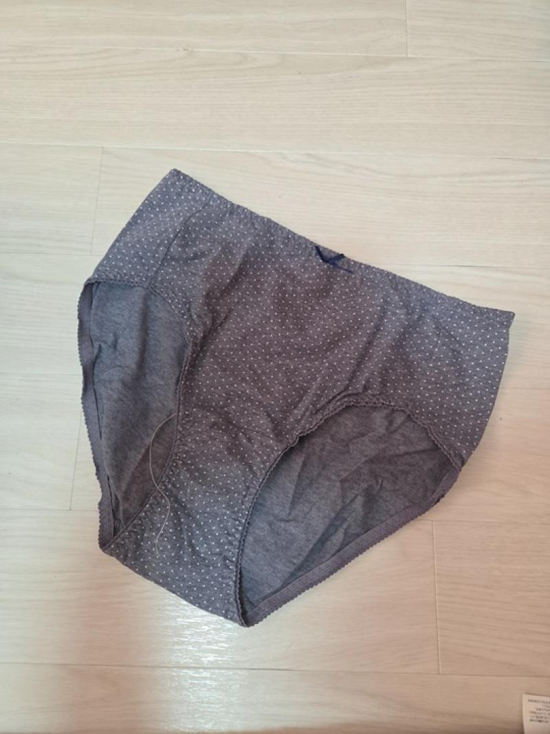 出品者名-写真