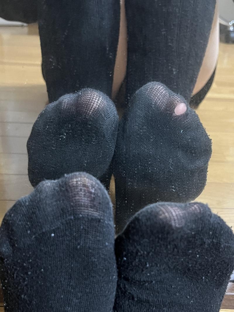穴あき靴下