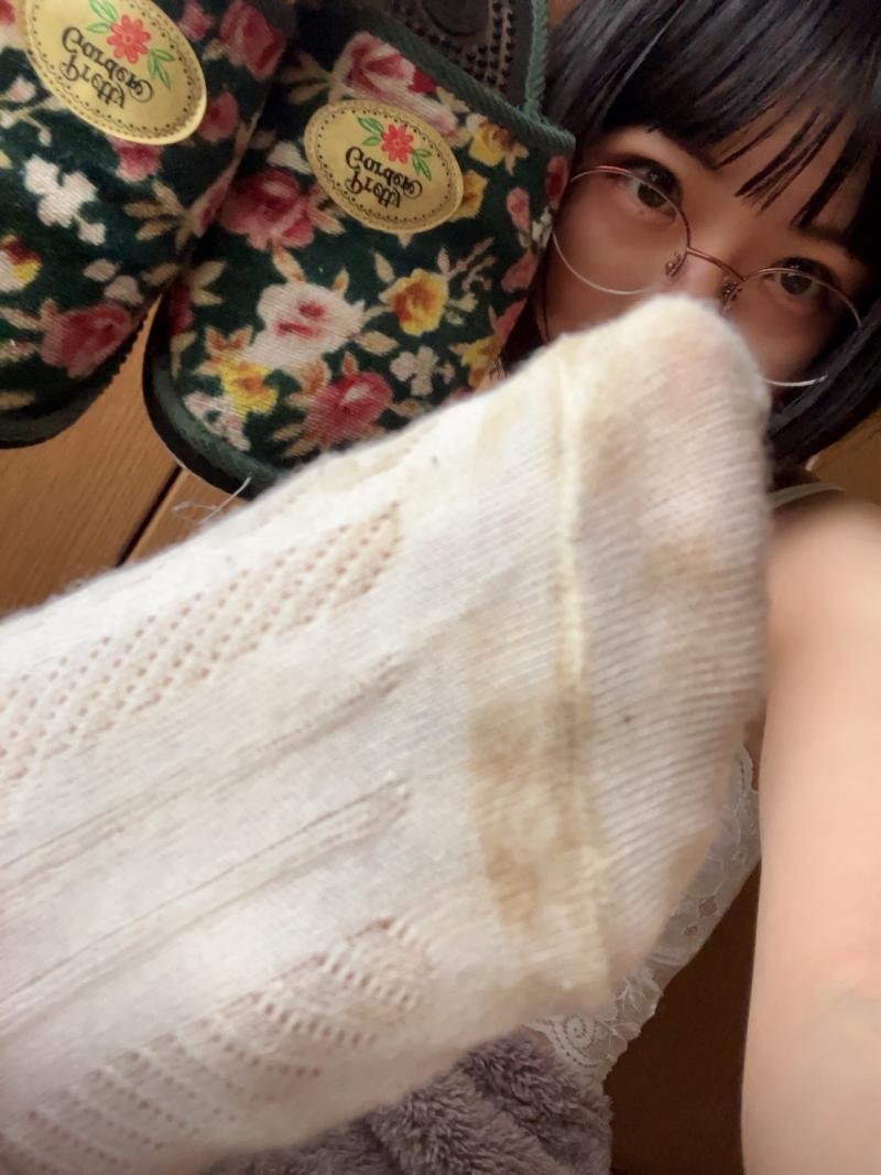 靴下は2日履き♡履くだけで臭臭！10年スリッパとランダム靴下のセット♡
