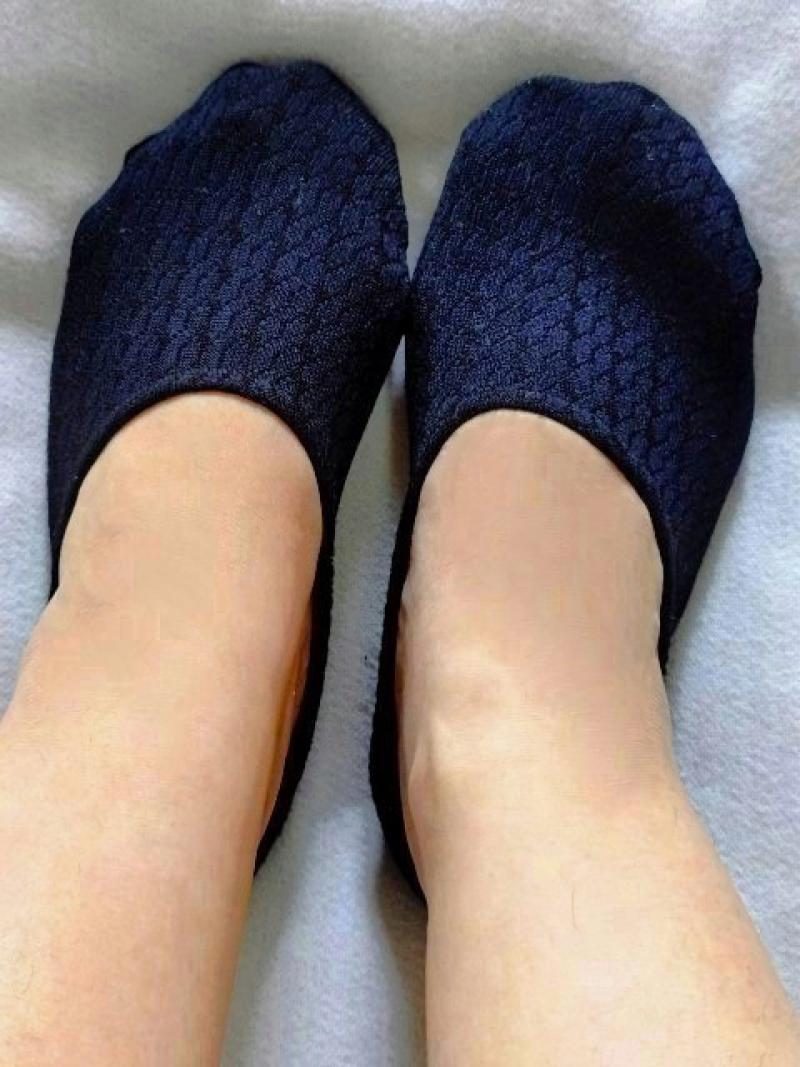 ３日着用黒のフットカバー