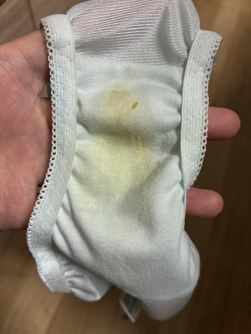 ◯めっちゃ汚いパンティ