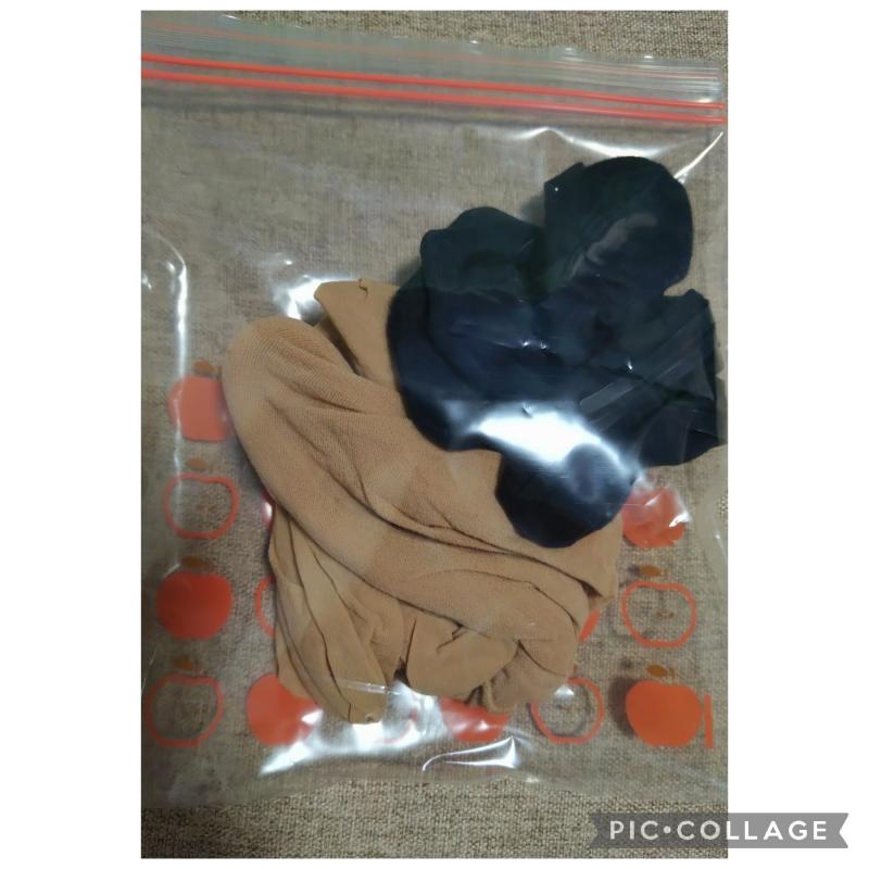 脱ぎっぱなし♡お仕事ストッキングとフットカバー♡