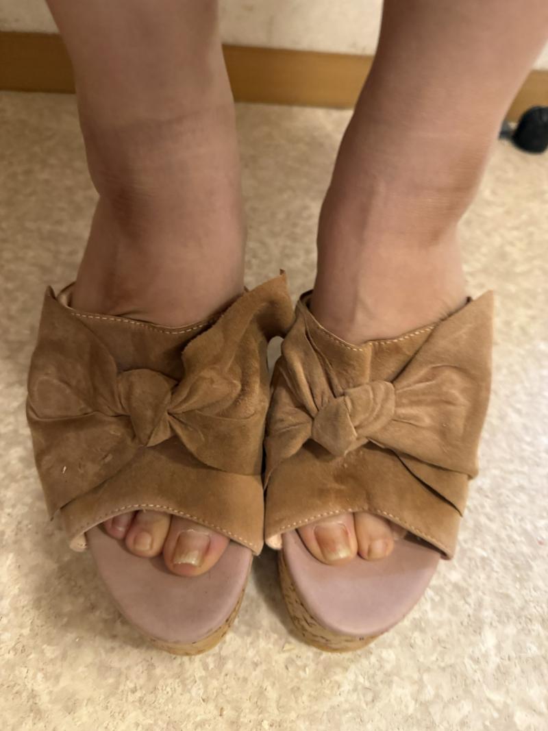厚底サンダル