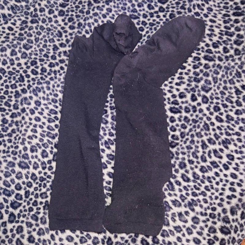 使用済み♡穴あき♡ハイソックス♡クタクタの愛用品♡ ①