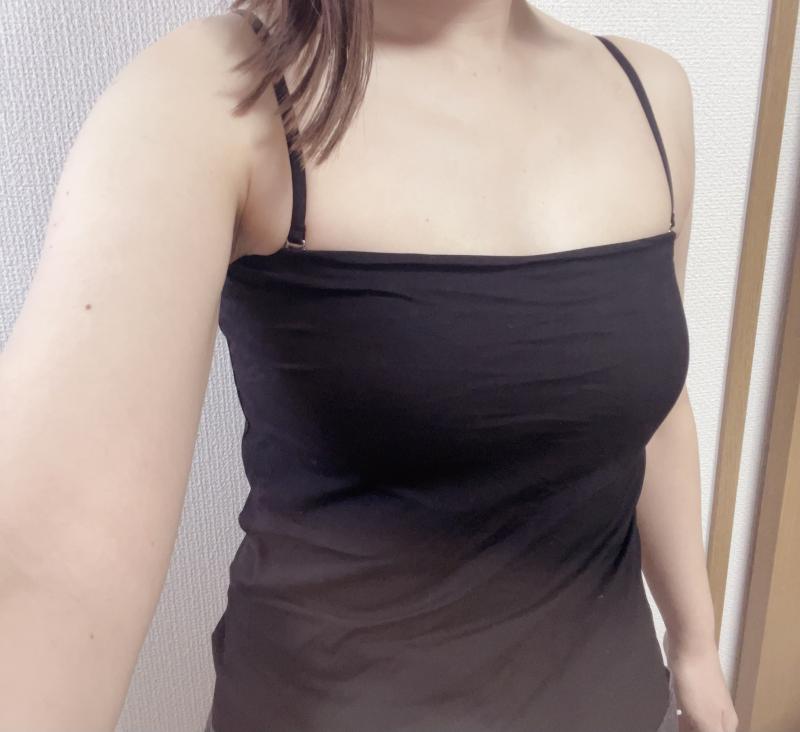一日着用クサクサカップ付きキャミソール③