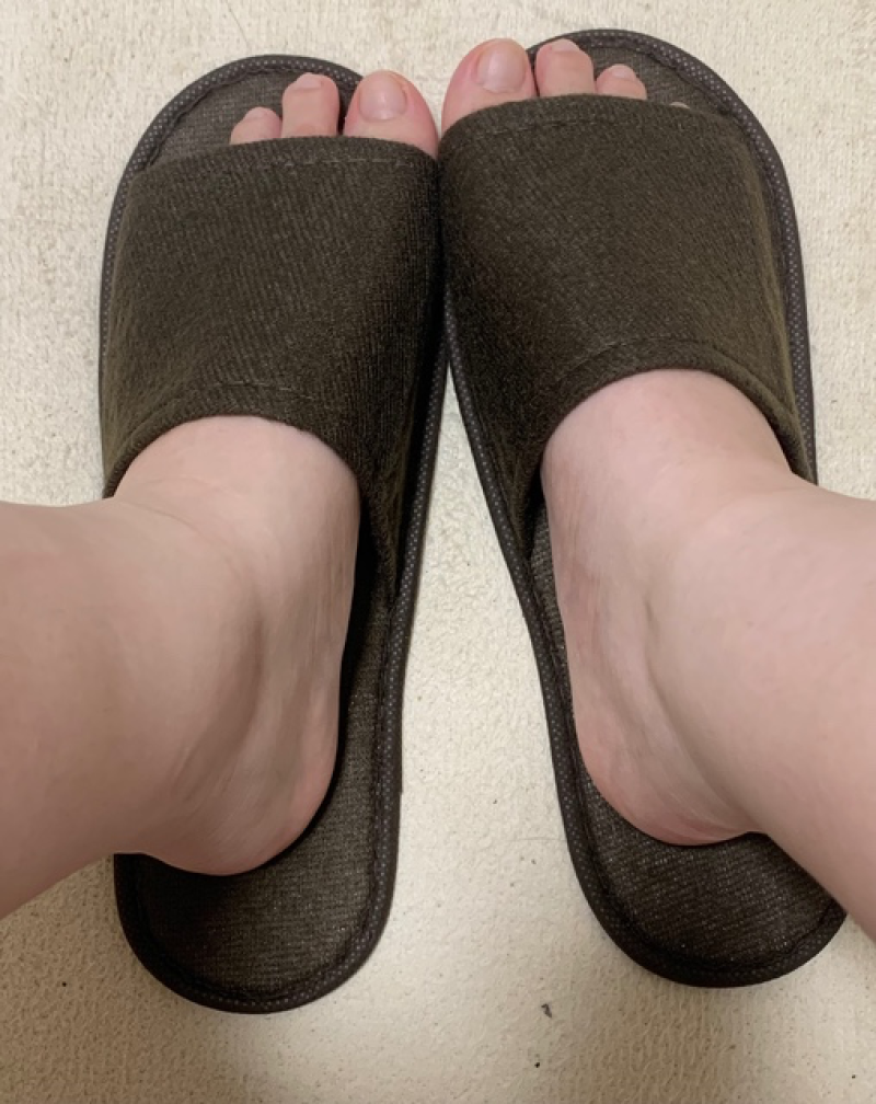 営業OLの出張で7日間＋家で1ヶ月毎日履いた激クサ汗染み使い捨てスリッパ♡♡