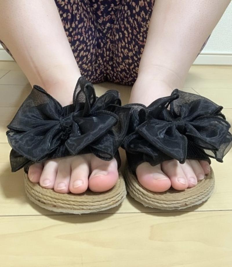 【♡5年愛用激レア♡】1度も洗ってない5年分の足汗染み込み激臭サンダル♡