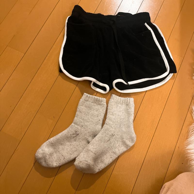 アリアナがランニングで愛用したショートパンツと靴下セット❤︎