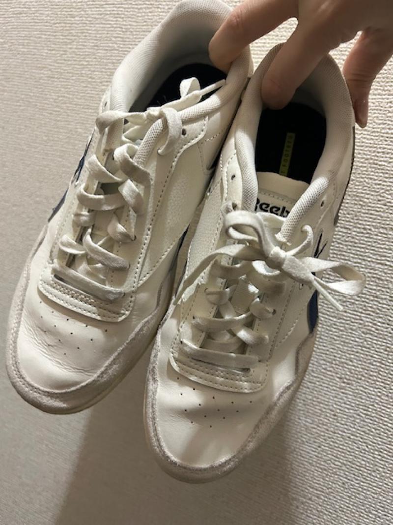 3年洗ってない体育館シューズ♡