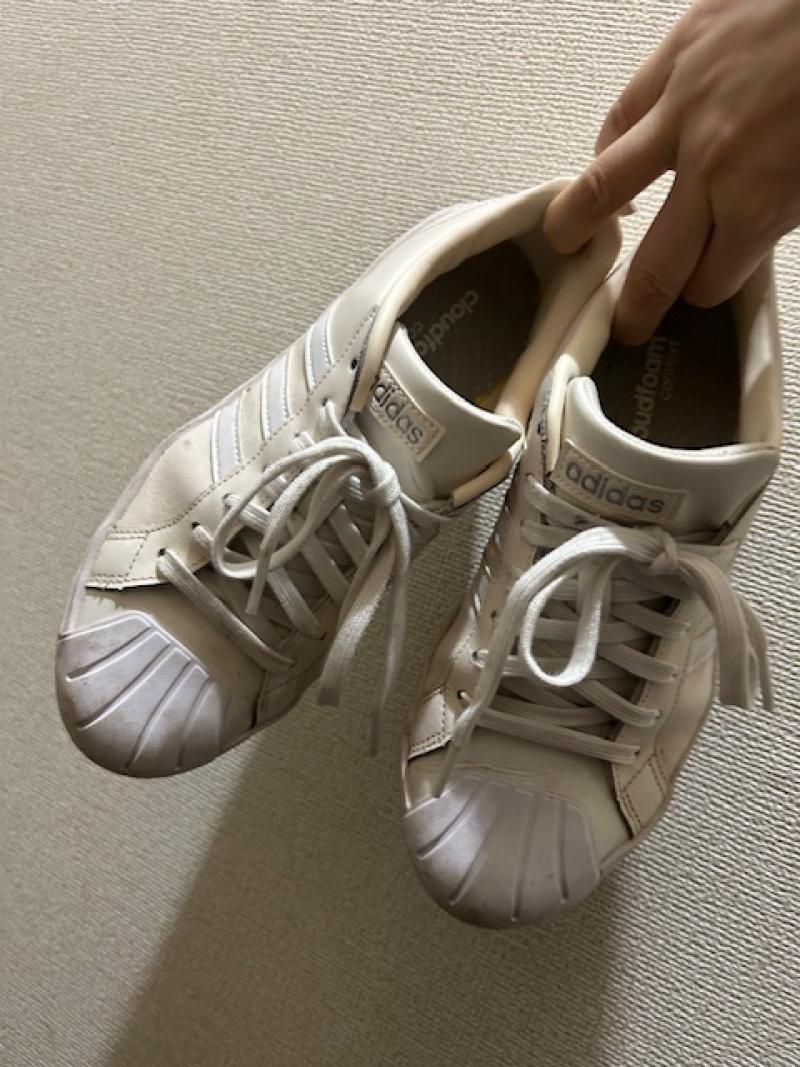 買ってから一度も洗ってないアディダス♡