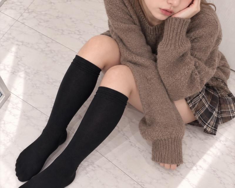 【ガチ通勤OL】 1日履き潰しハイソックス／足裏濃厚ム レ