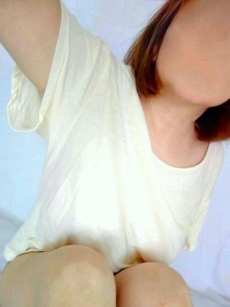 ２日着用生成色のTシャツ