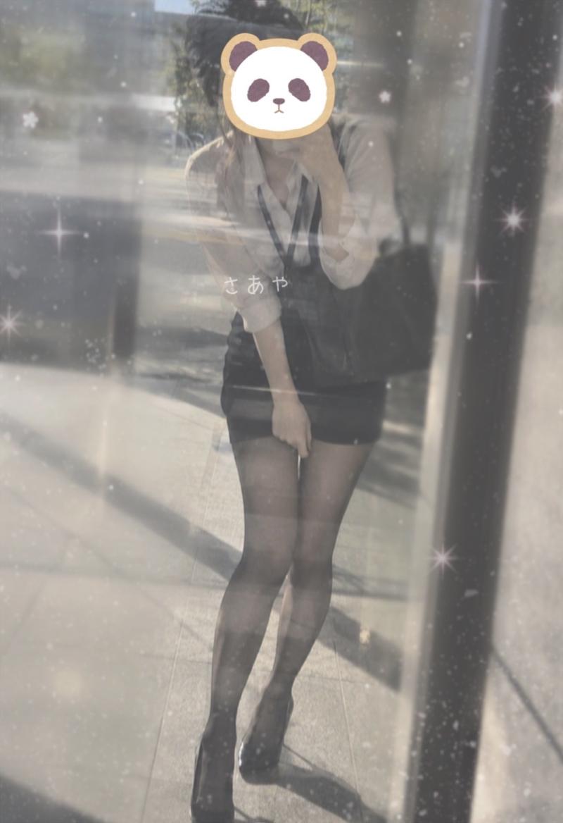 汗かく秋晴れな日のOL💋💕1日歩き回った黒スト