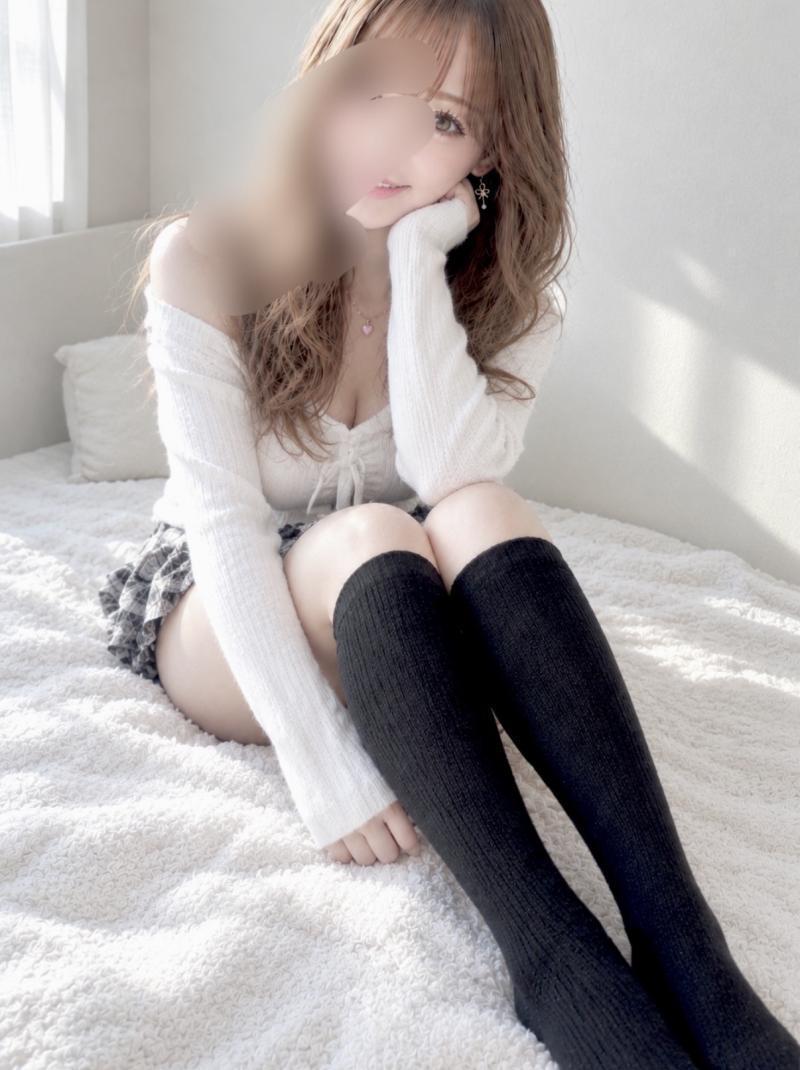 昇天しちゃうと噂の大人気ななの足臭!ハイソックスちゃん
