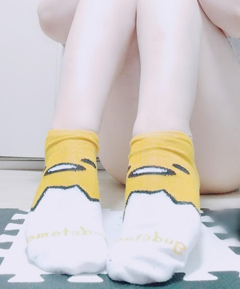 連続履きしたお気に入りの毛玉もけもけ濃厚足ソックス